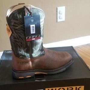 Ariat WorkHog Wide Square MetGuard CSA